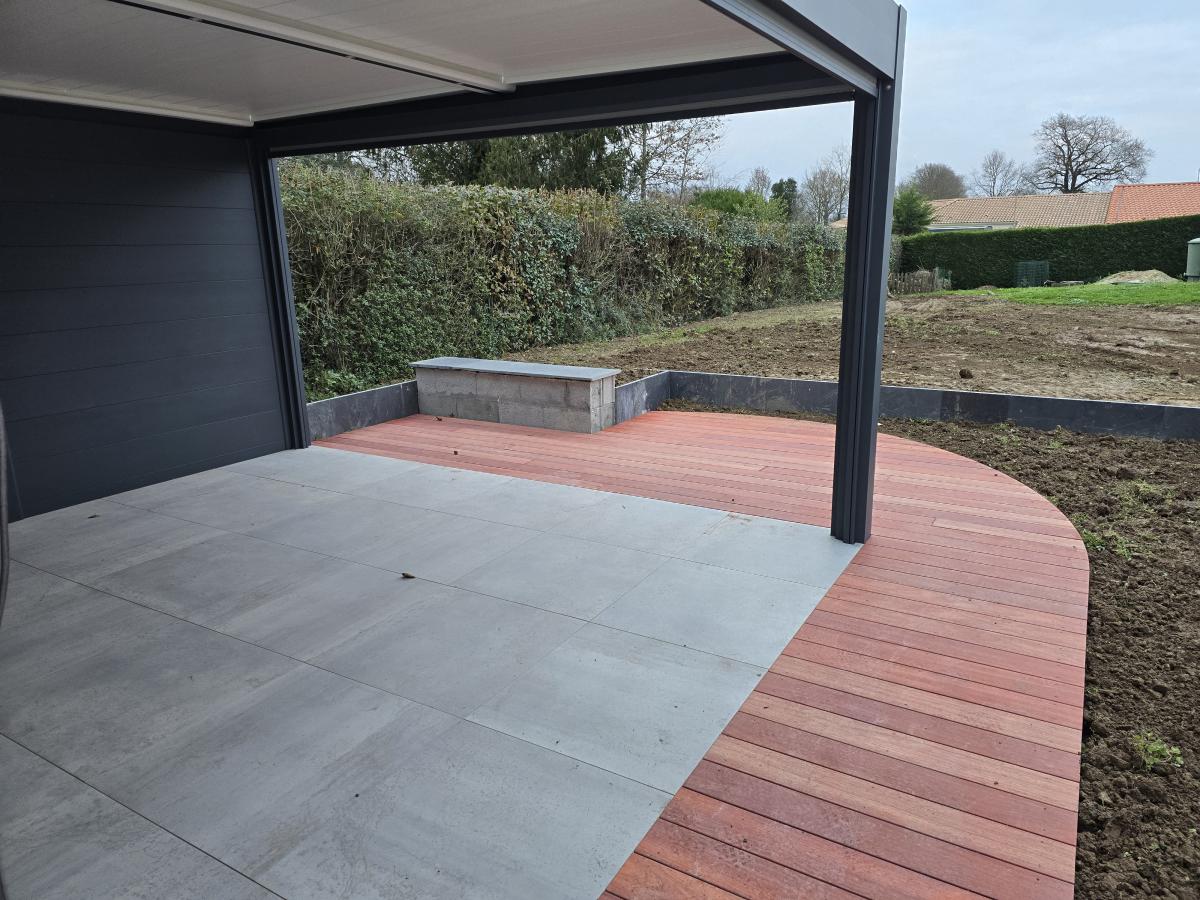Aménagement de terrasse aux Brouzils près de Montaigu en Vendée